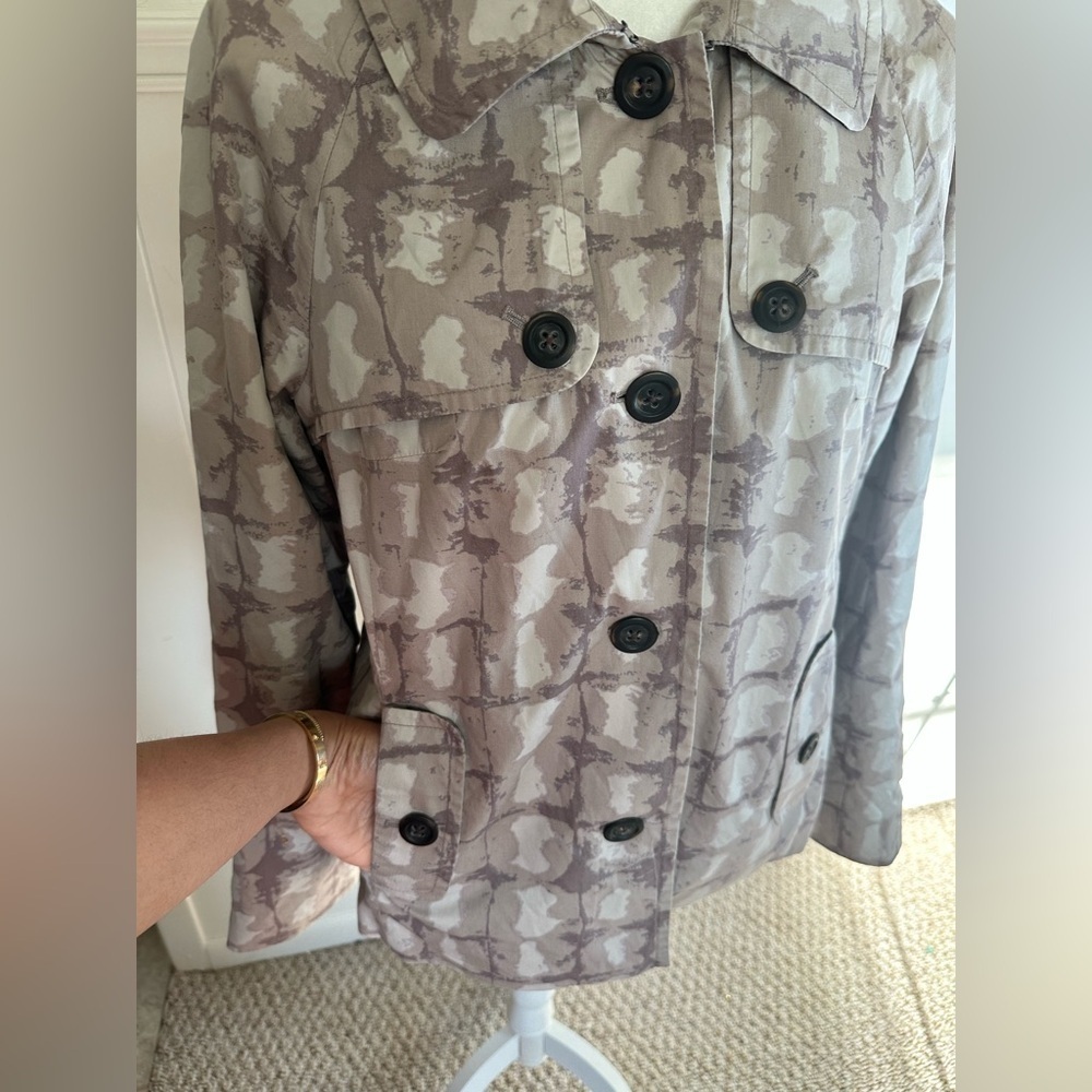 Banana Republic Size M multi square pattern outdoor wind breaker jacket - Picture 4 of 9